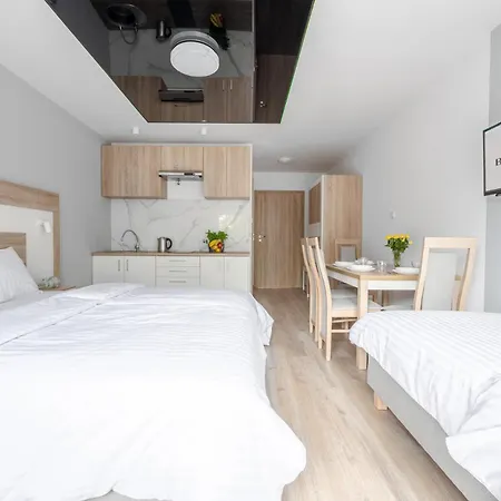 Hotel Blekitna Fala Dabki